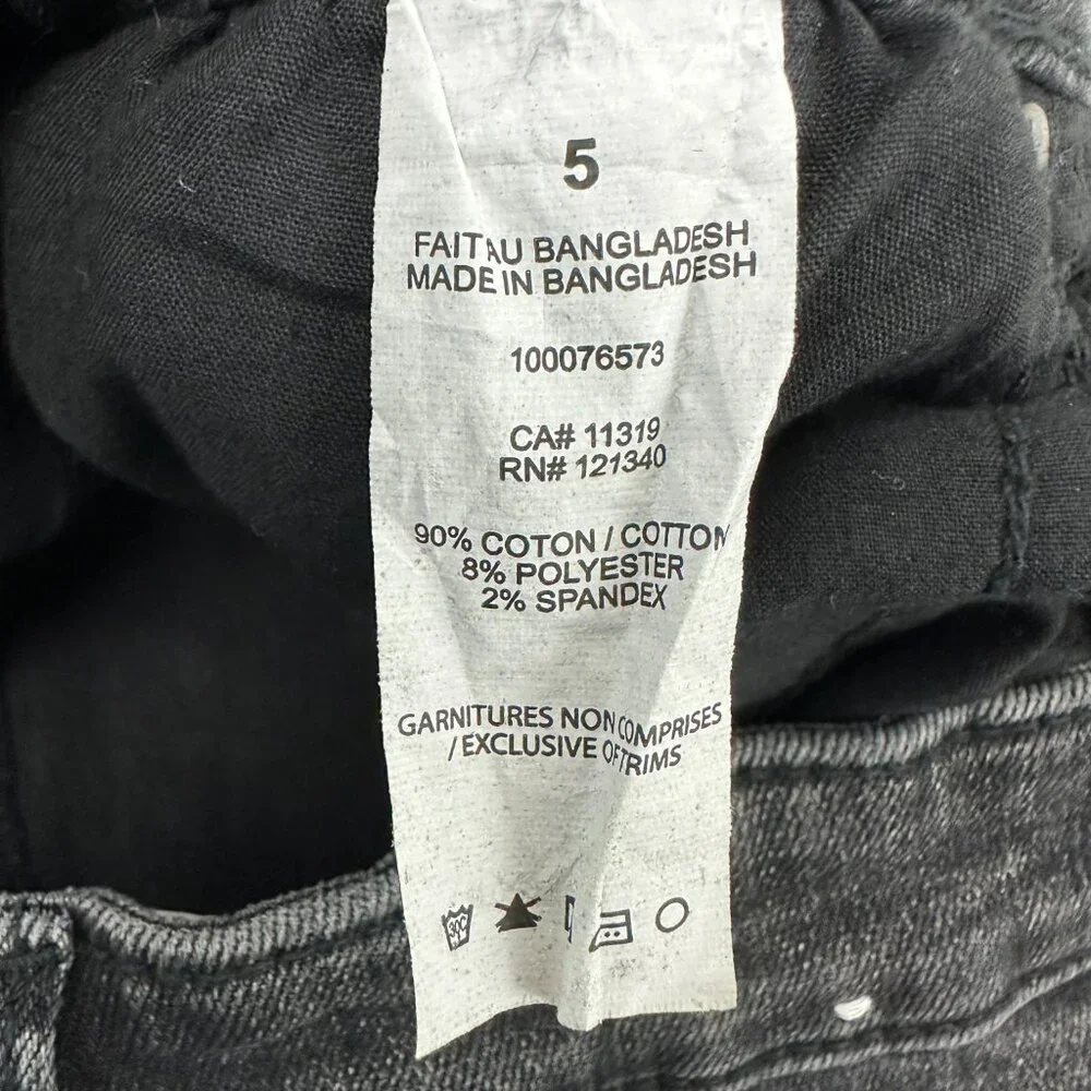 Garage Flare Women's size 5 Black Denim‎ jeans